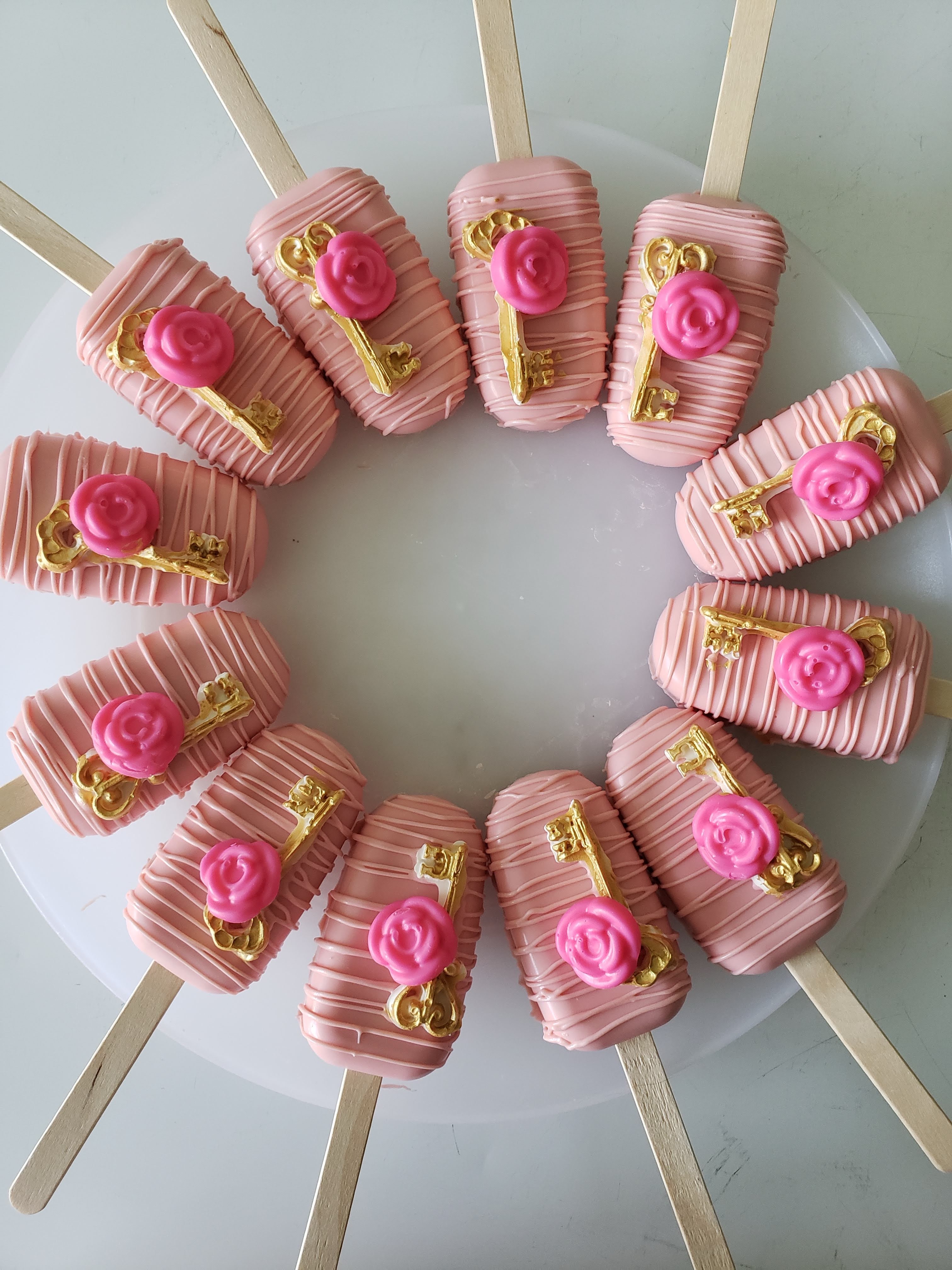 Cakesicles