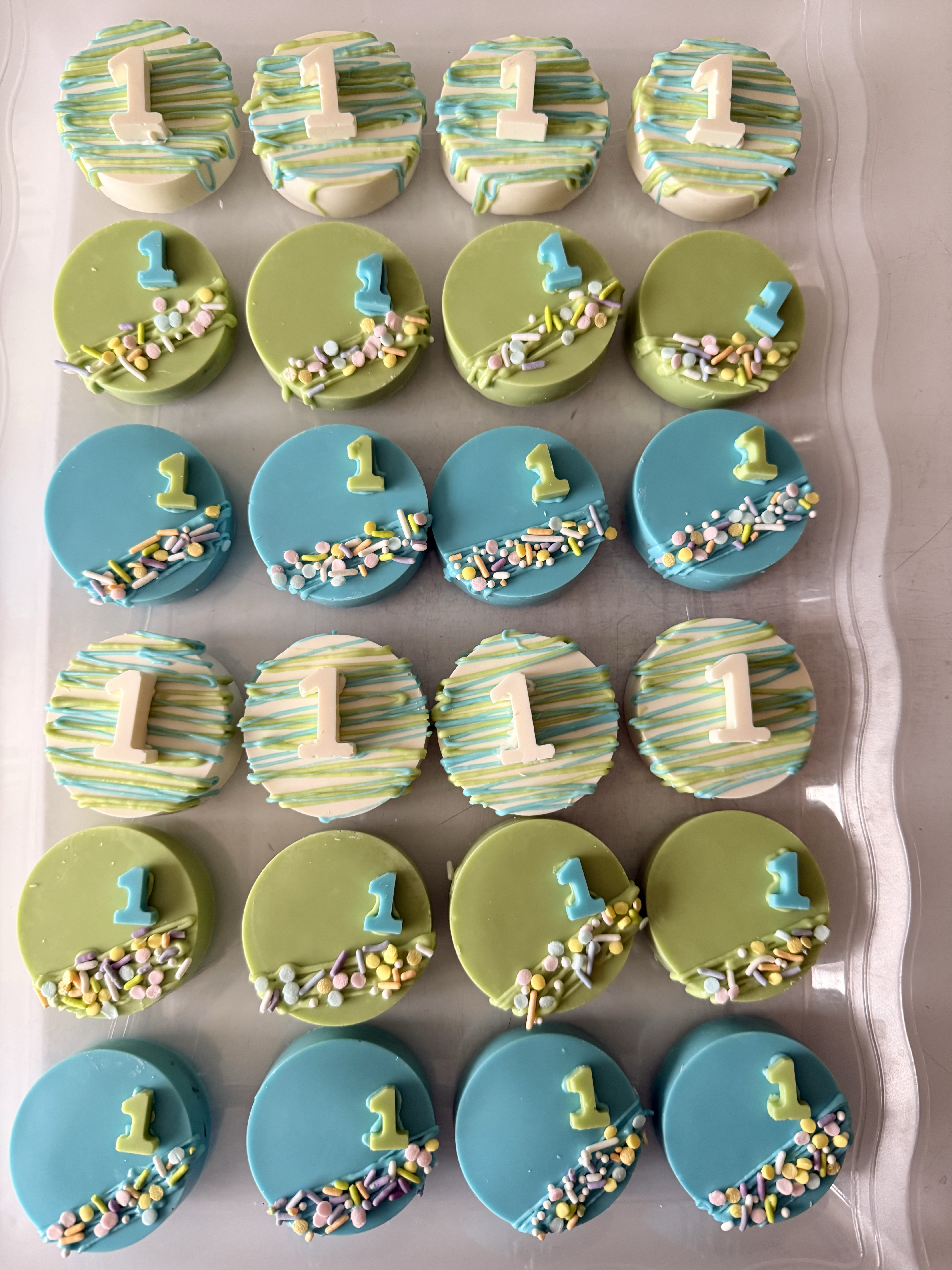 Decorated Oreos